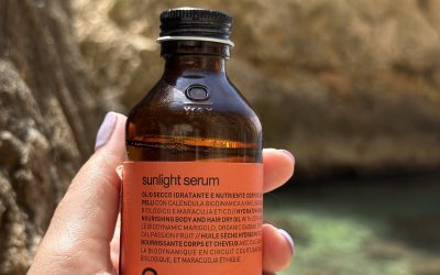 ¿Por qué debes lavar tu cabello después de la piscina y la playa?